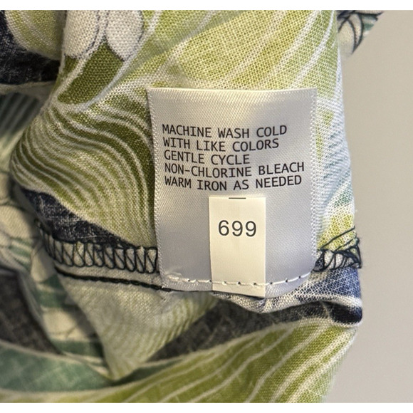 Panama Jack Top Women's Size 1X Green Blue Short Sleeve Floral Linen Beachy NWT - Picture 4 of 5